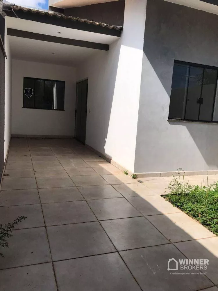 Casa à venda com 3 quartos, 79m² - Foto 2