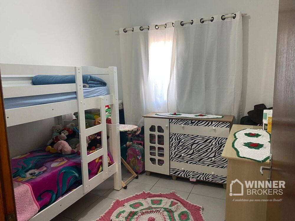 Casa à venda com 2 quartos, 53m² - Foto 4