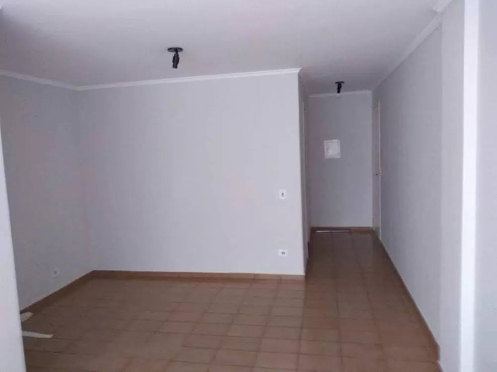 Apartamento à venda com 3 quartos, 65m² - Foto 3