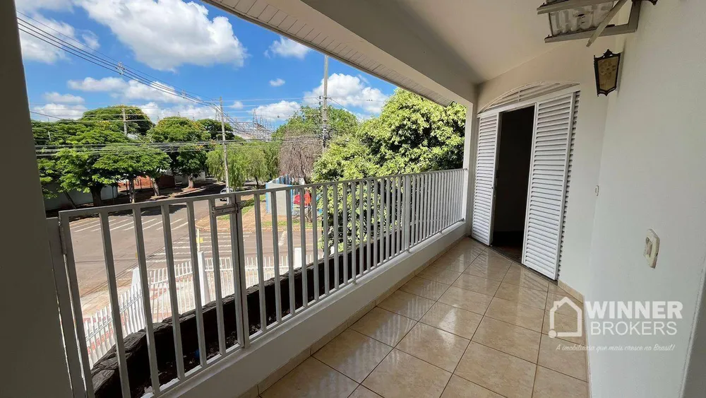 Sobrado, 3 quartos, 244 m² - Foto 4