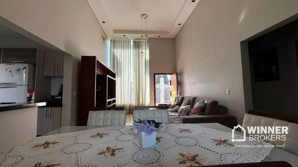 Casa, 3 quartos, 182 m² - Foto 1