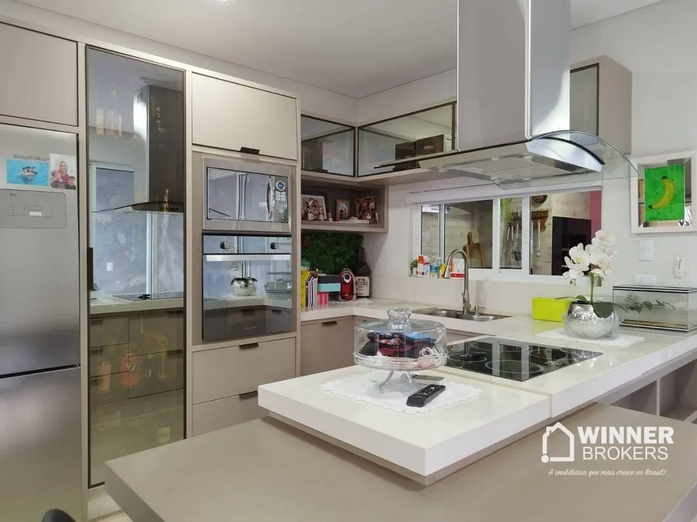 Sobrado, 3 quartos, 240 m² - Foto 3