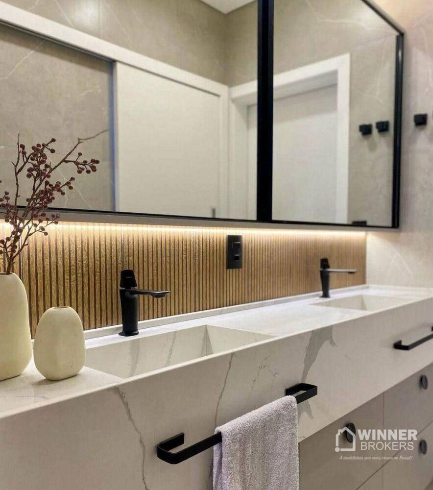 Casa à venda com 3 quartos, 220m² - Foto 3