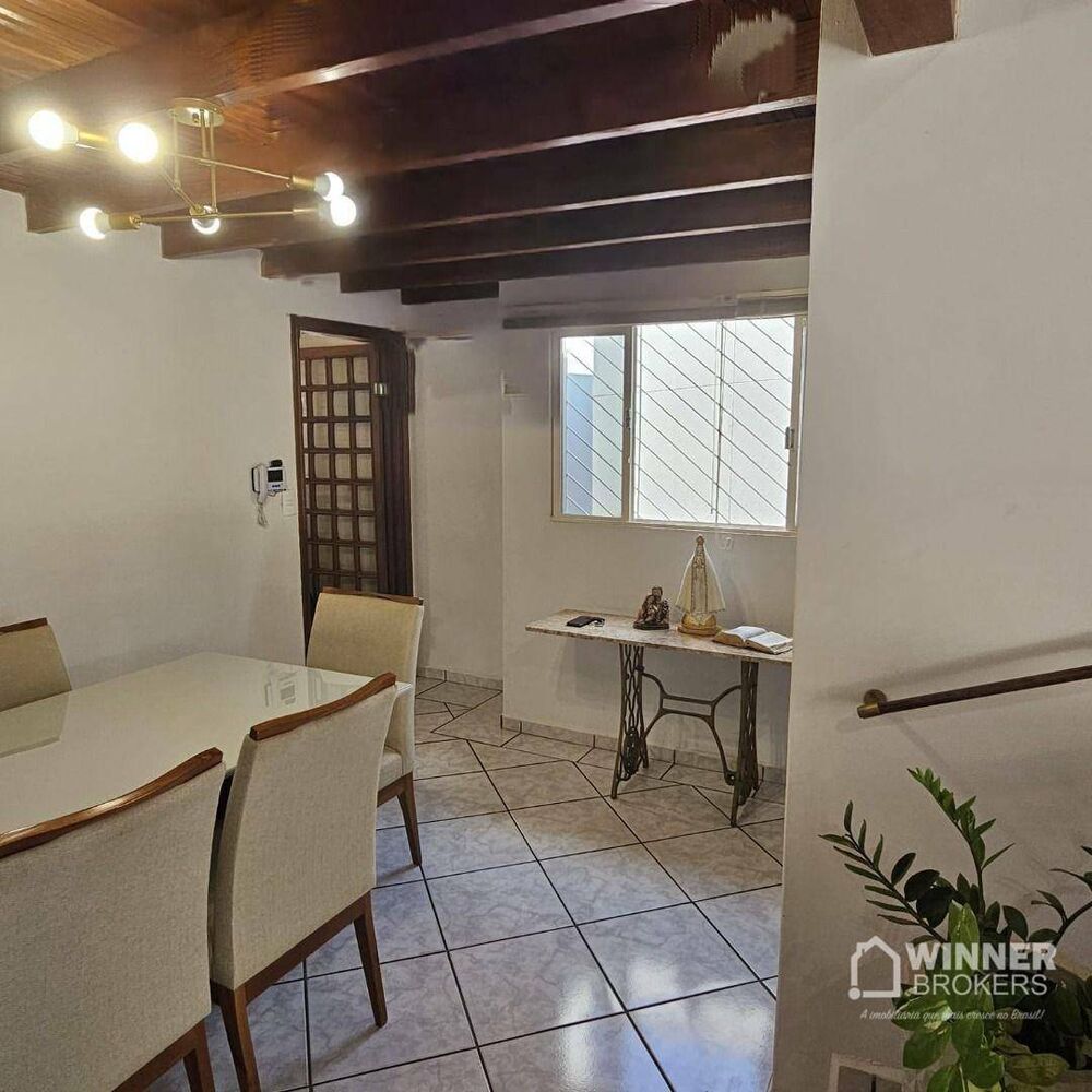 Casa à venda com 3 quartos, 356m² - Foto 3