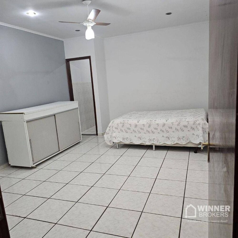 Casa à venda com 3 quartos, 356m² - Foto 15