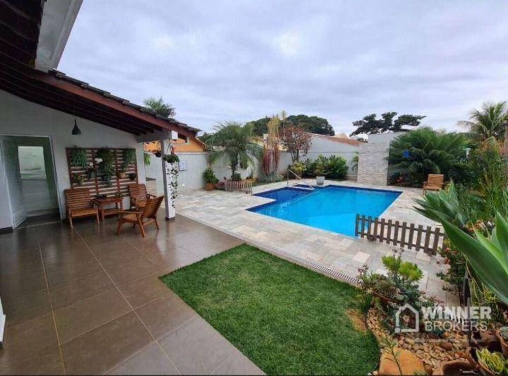 Casa à venda com 4 quartos, 247m² - Foto 5