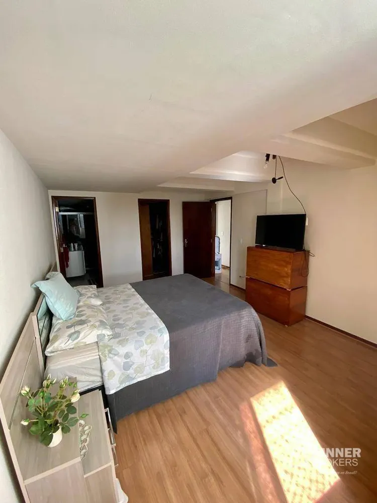 Apartamento, 6 quartos, 242 m² - Foto 5