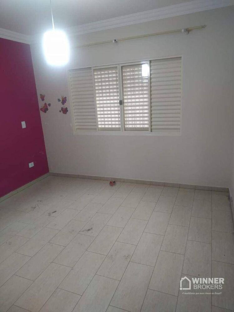 Casa à venda com 3 quartos, 159m² - Foto 8