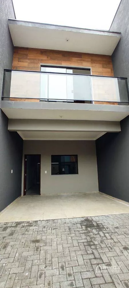 Sobrado à venda com 2 quartos, 100m² - Foto 1