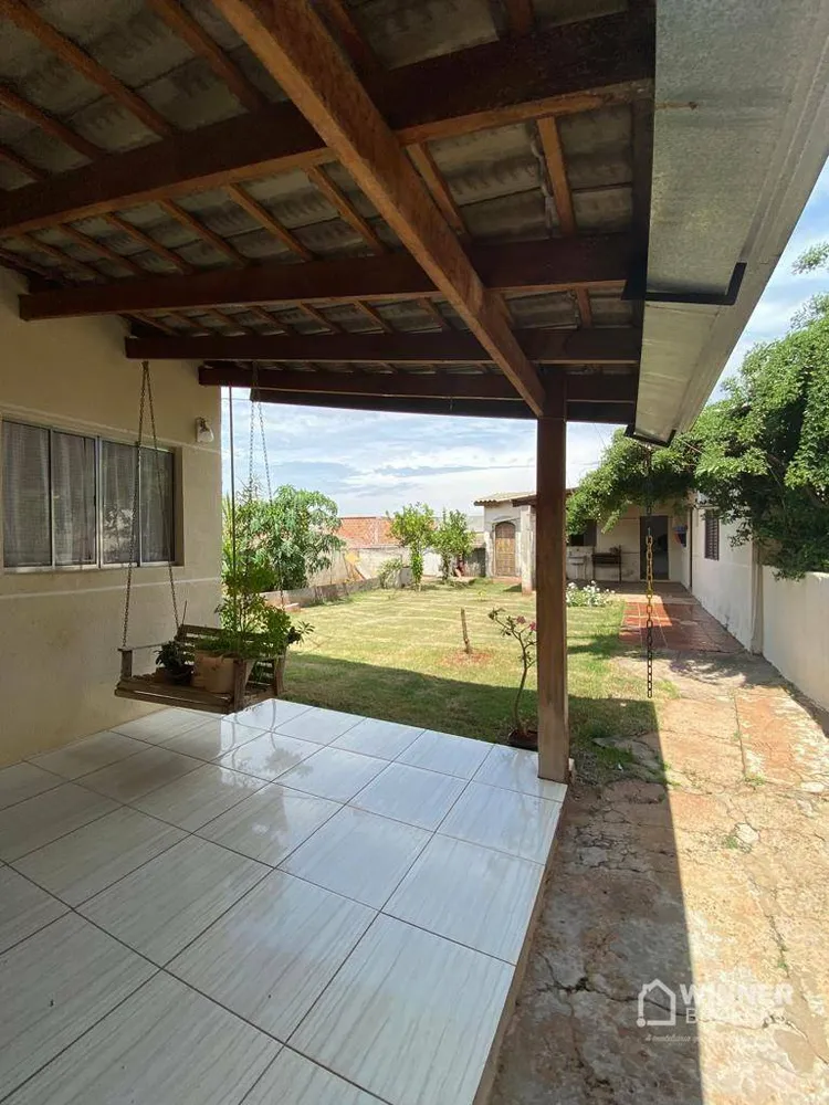 Casa, 5 quartos, 197 m² - Foto 3