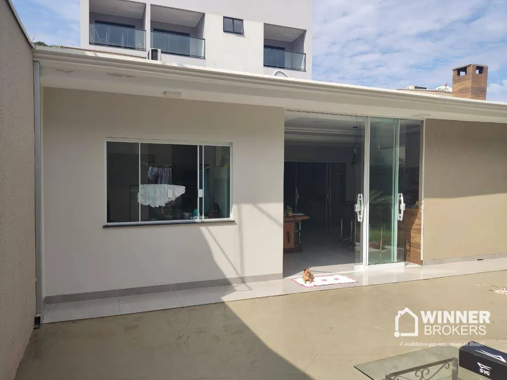 Casa, 3 quartos, 170 m² - Foto 11