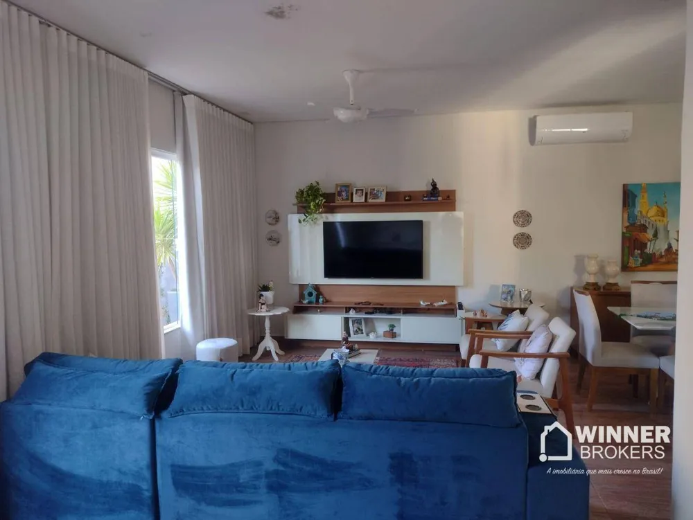 Casa, 3 quartos, 213 m² - Foto 4
