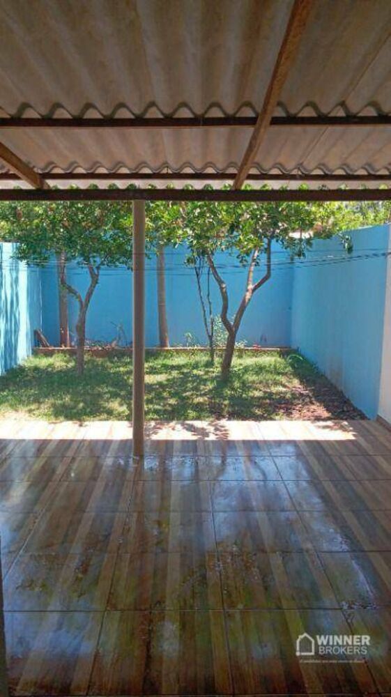 Casa à venda com 2 quartos, 75m² - Foto 4
