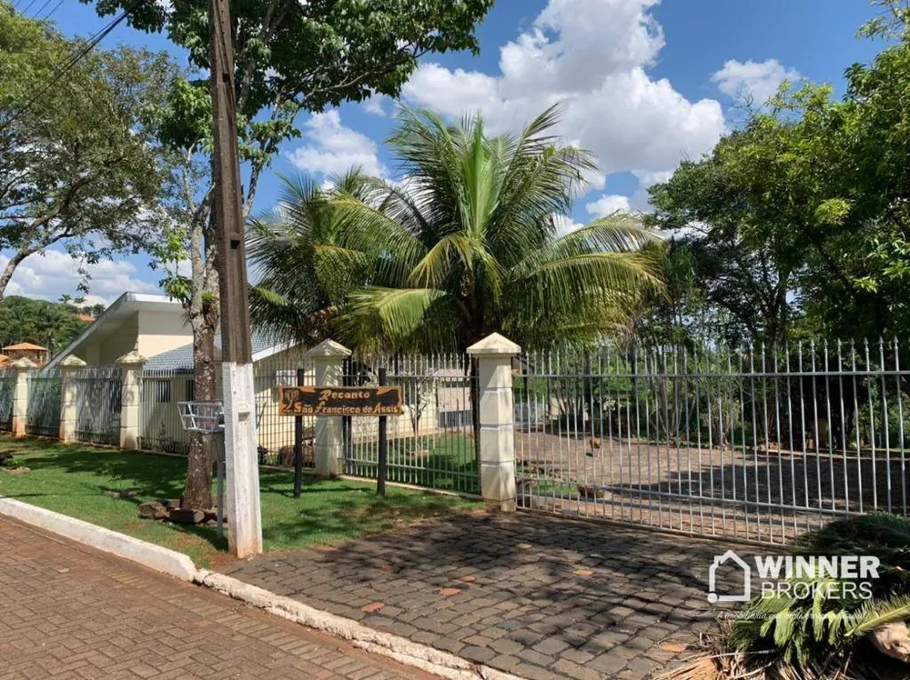 Chácara, 3 quartos, 4860 m² - Foto 1