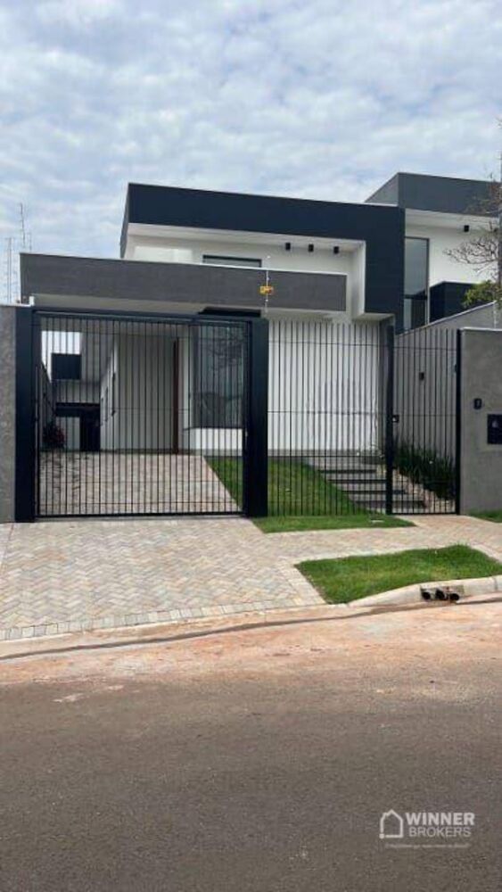 Casa à venda com 2 quartos, 134m² - Foto 1
