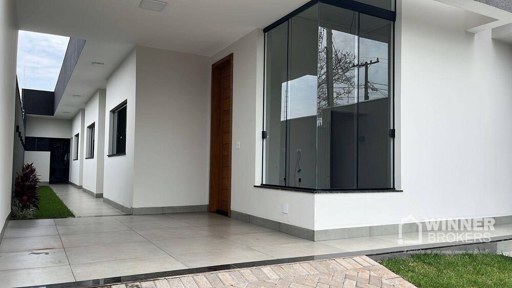 Casa à venda com 2 quartos, 134m² - Foto 2