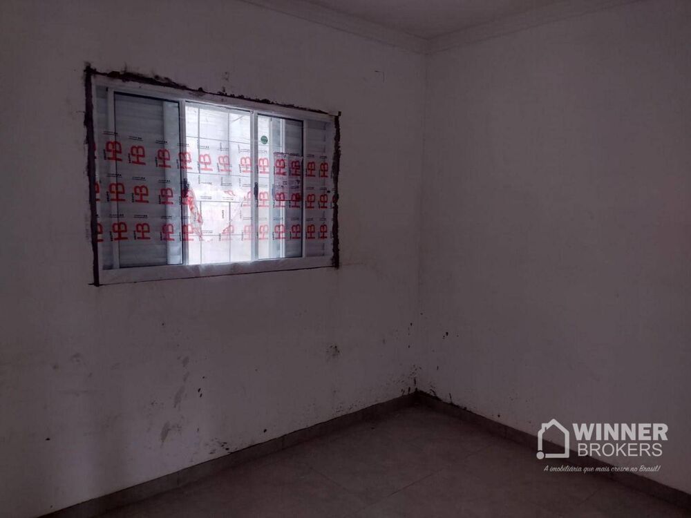 Casa à venda com 2 quartos, 60m² - Foto 7