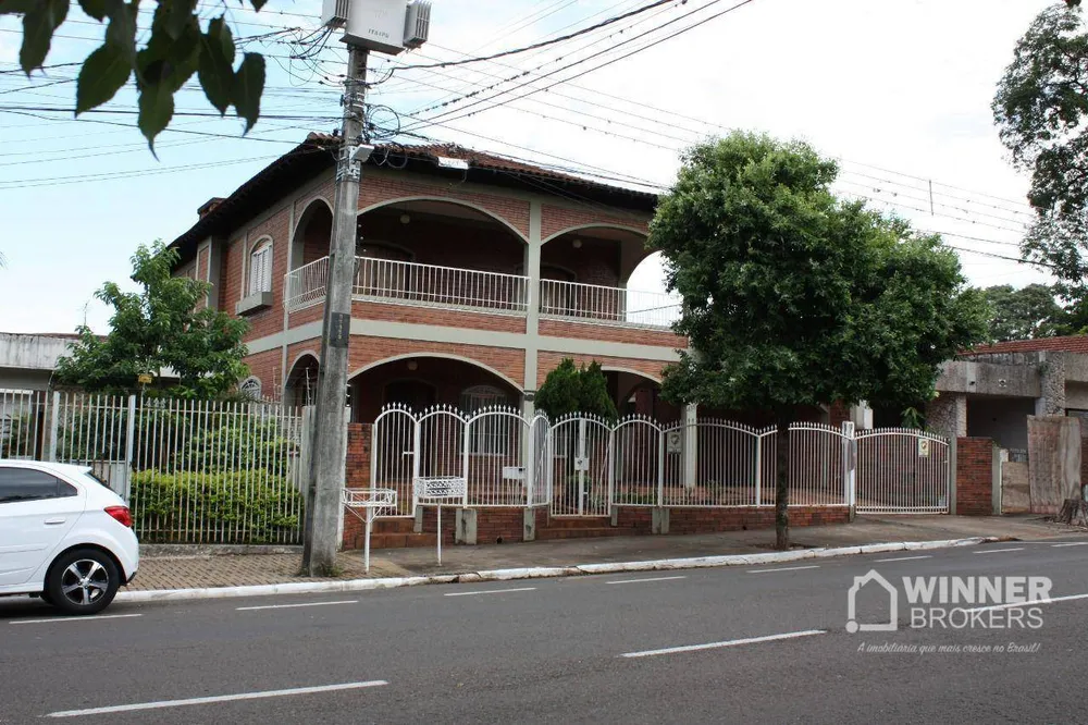 Sobrado, 6 quartos, 480 m² - Foto 2