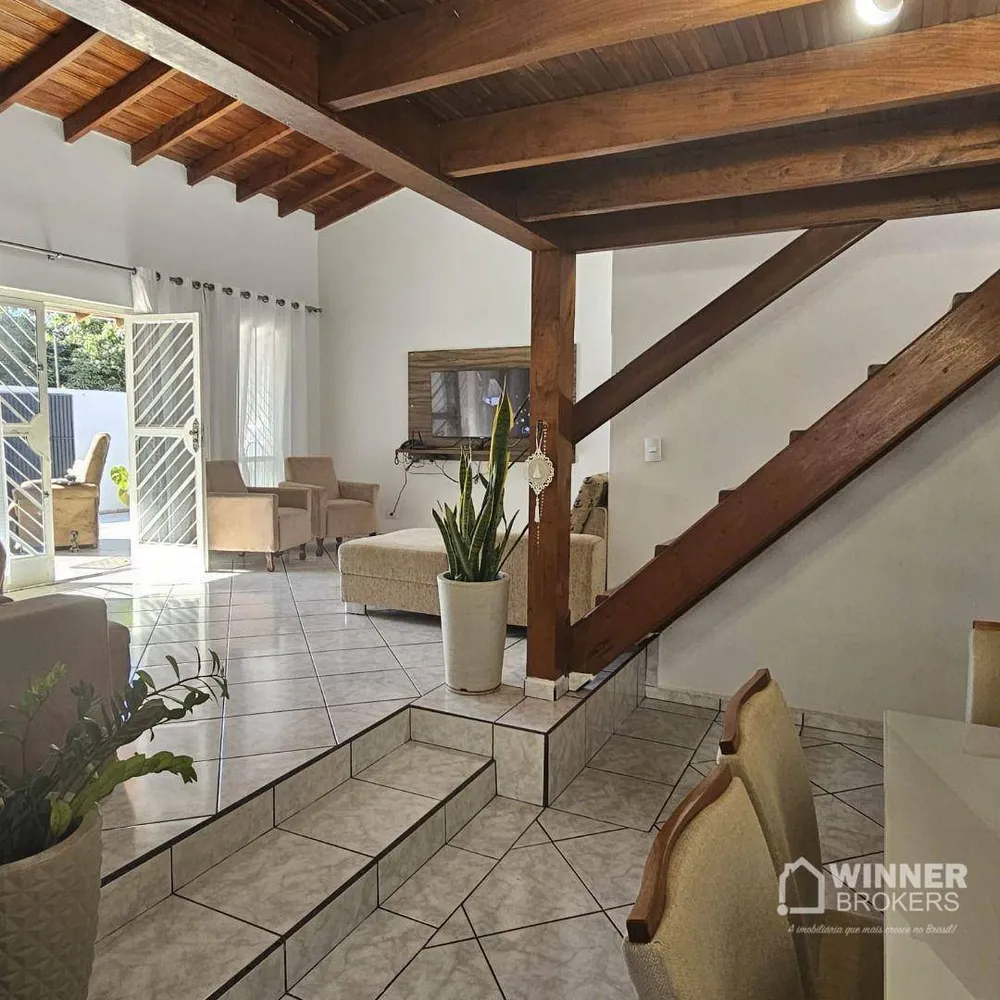 Casa, 3 quartos, 356 m² - Foto 2
