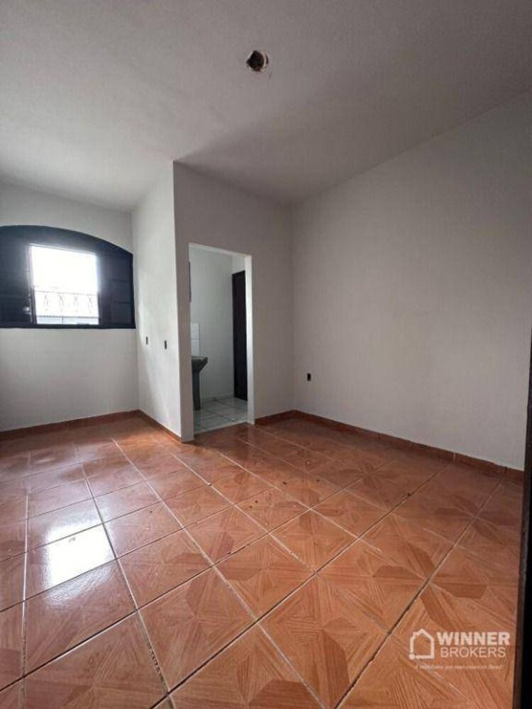 Casa, 4 quartos, 200 m² - Foto 1