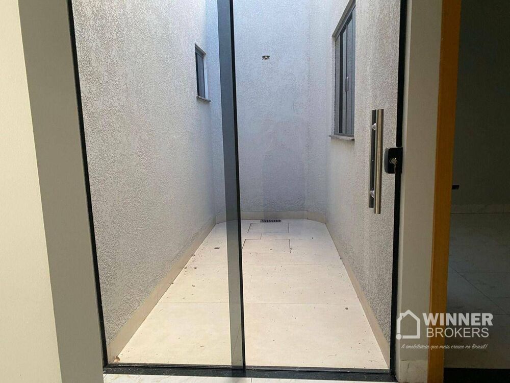 Casa à venda com 3 quartos, 104m² - Foto 2