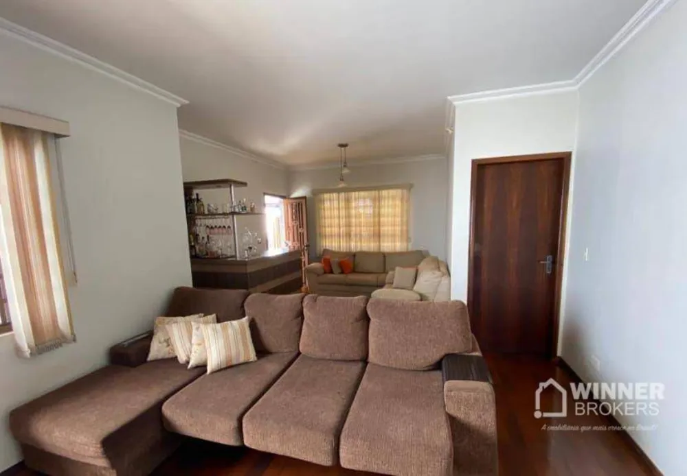 Casa, 4 quartos, 231 m² - Foto 4