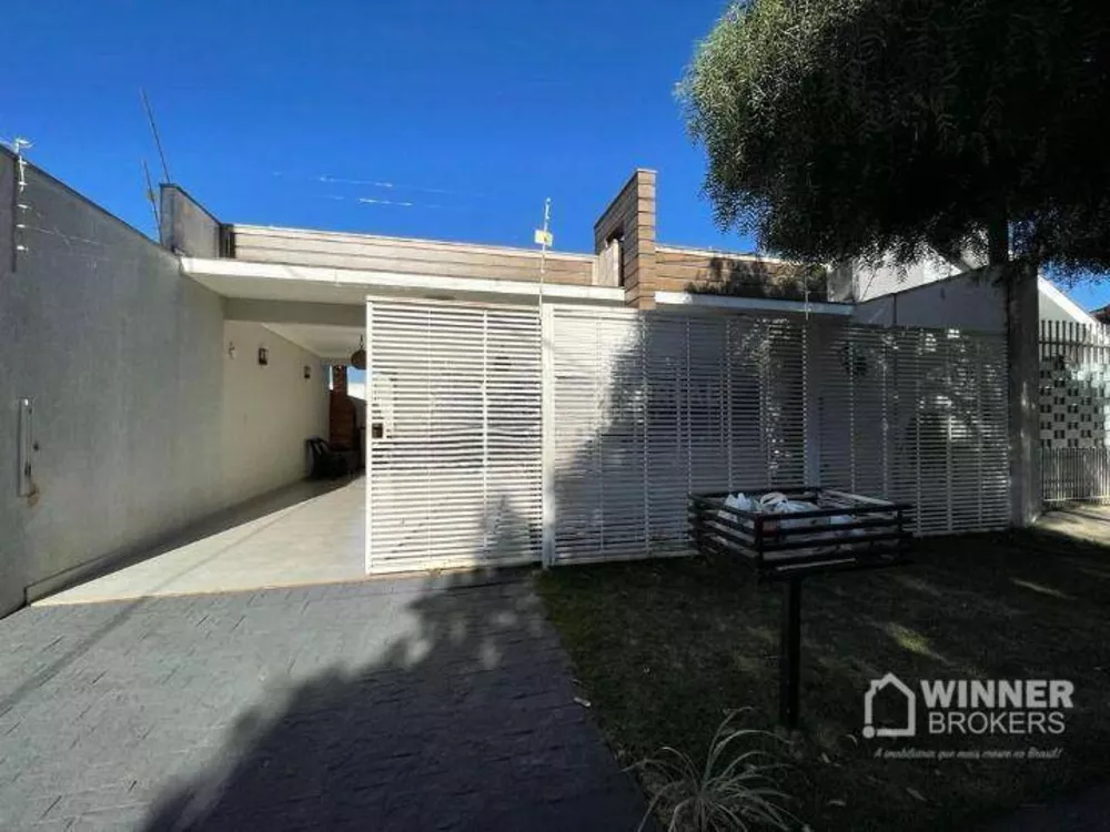 Casa à venda com 2 quartos, 95m² - Foto 1