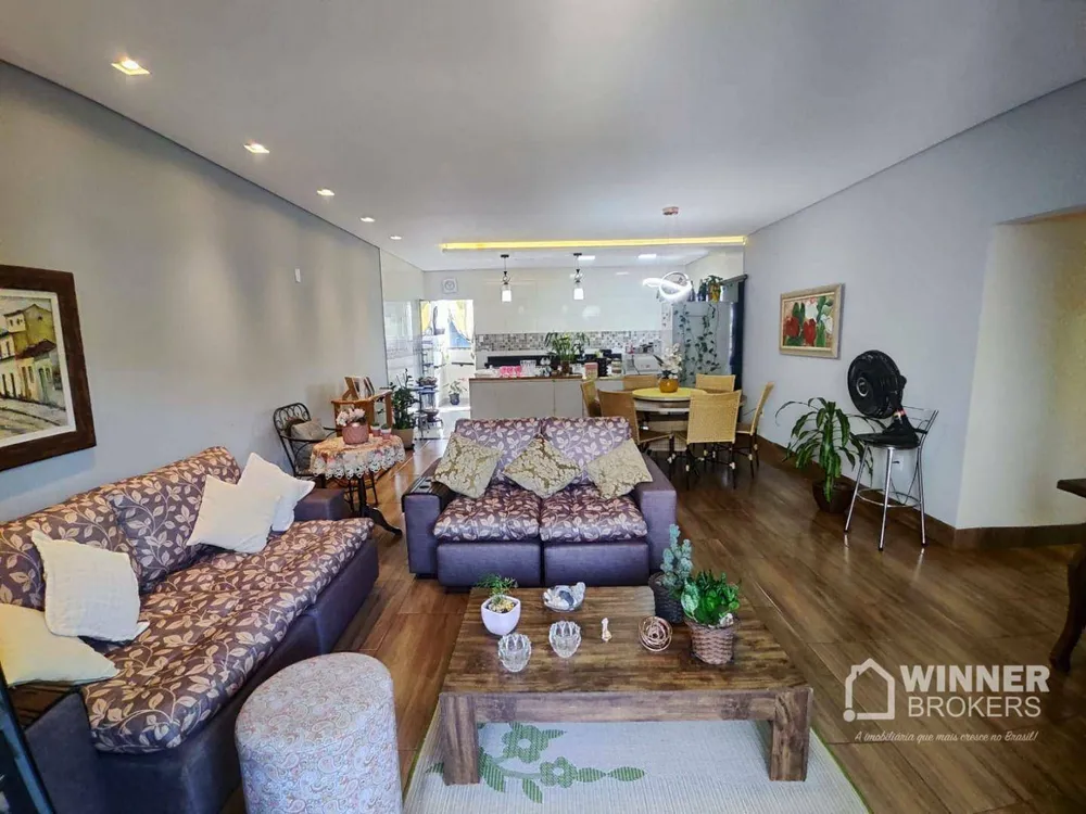 Sobrado, 3 quartos, 320 m² - Foto 5