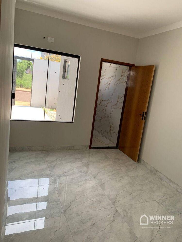 Casa à venda com 3 quartos, 69m² - Foto 3