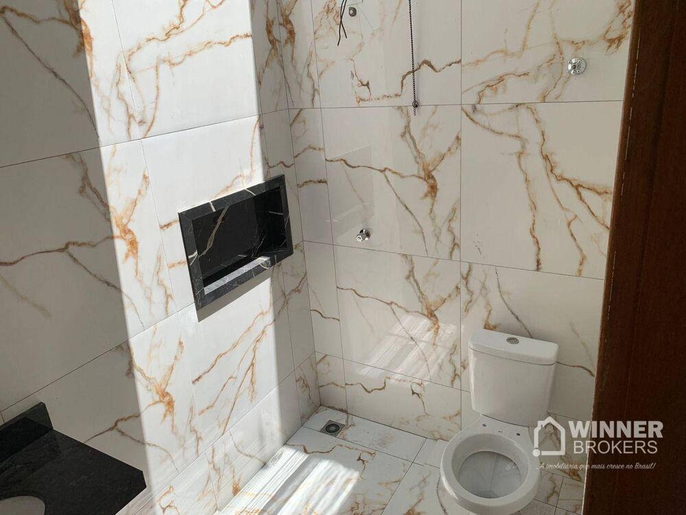 Casa à venda com 3 quartos, 69m² - Foto 5