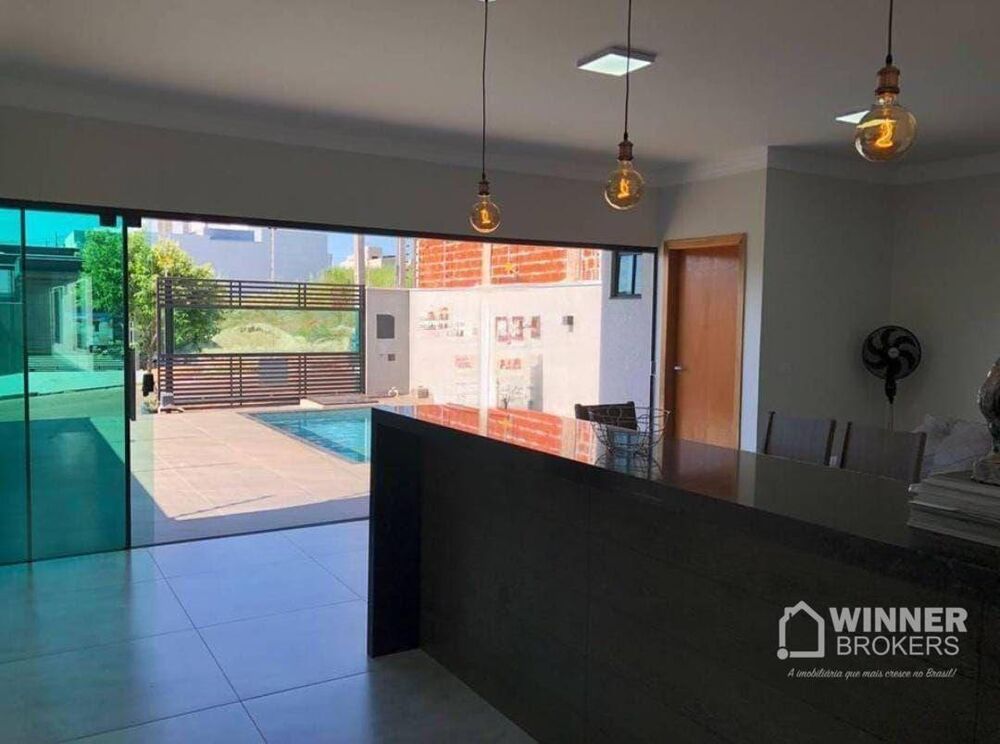 Casa de Condomínio à venda com 3 quartos, 105m² - Foto 2