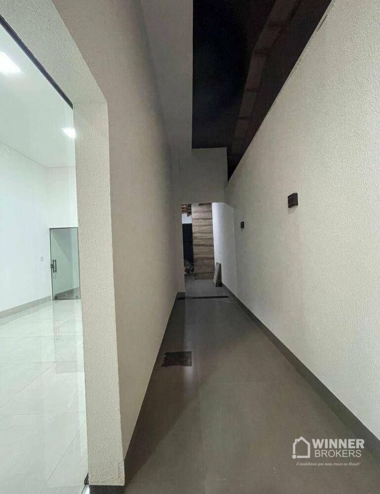 Casa à venda com 3 quartos, 200m² - Foto 12