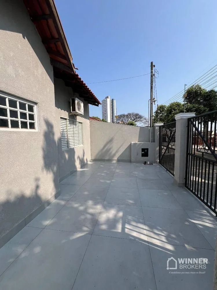 Casa, 3 quartos, 240 m² - Foto 11