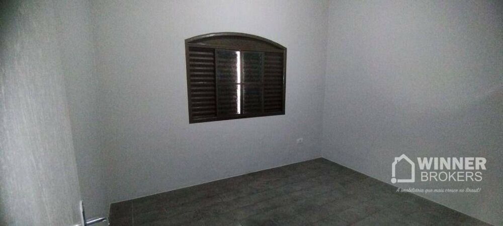 Casa à venda com 2 quartos, 100m² - Foto 9