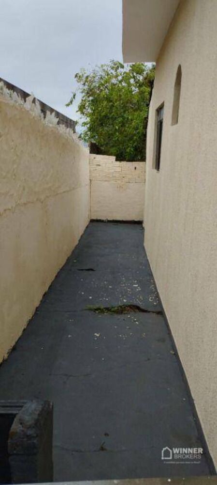 Casa à venda com 2 quartos, 100m² - Foto 11