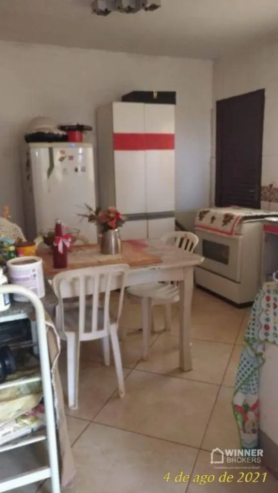Casa, 1 quarto, 76 m² - Foto 2