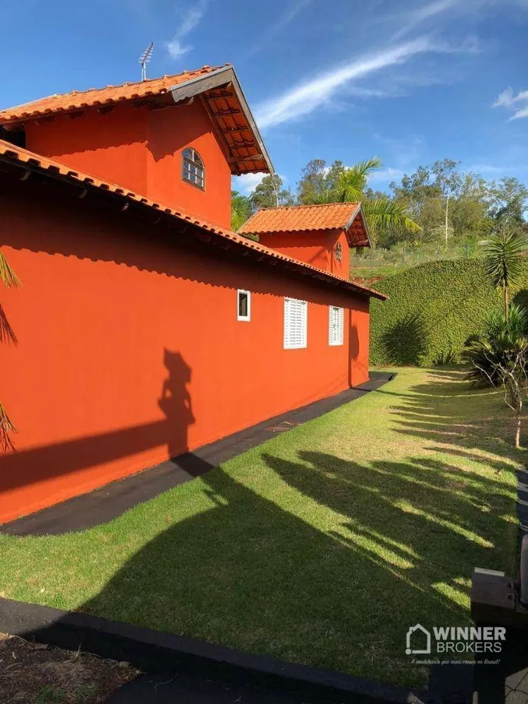 Chácara, 5 quartos, 2726 m² - Foto 1