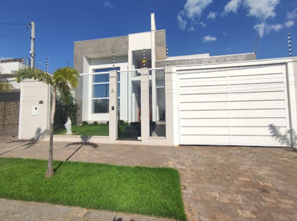 Casa, 3 quartos, 260 m² - Foto 1