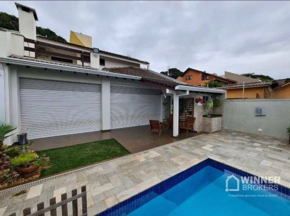 Casa, 4 quartos, 247 m² - Foto 2