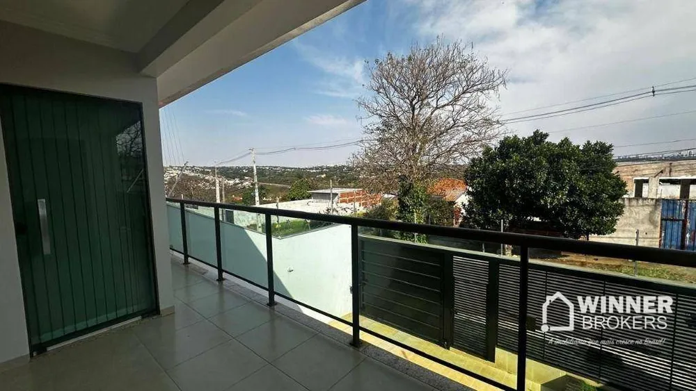 Sobrado, 3 quartos, 273 m² - Foto 3