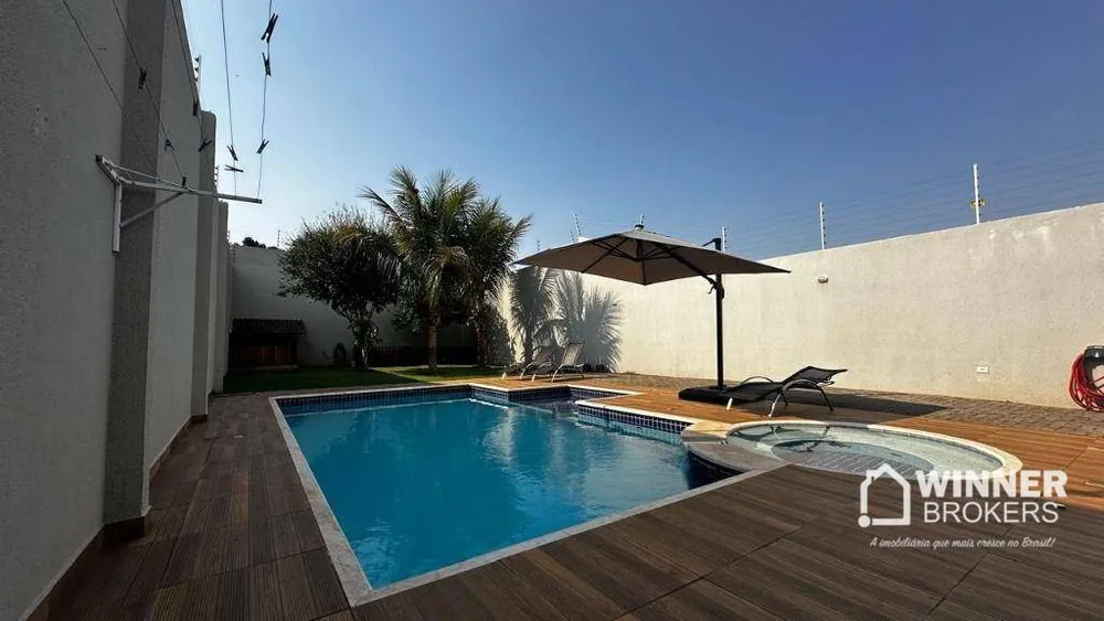 Sobrado, 3 quartos, 273 m² - Foto 2