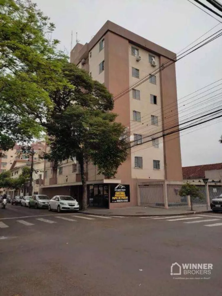 Apartamento à venda com 2 quartos, 70m² - Foto 1