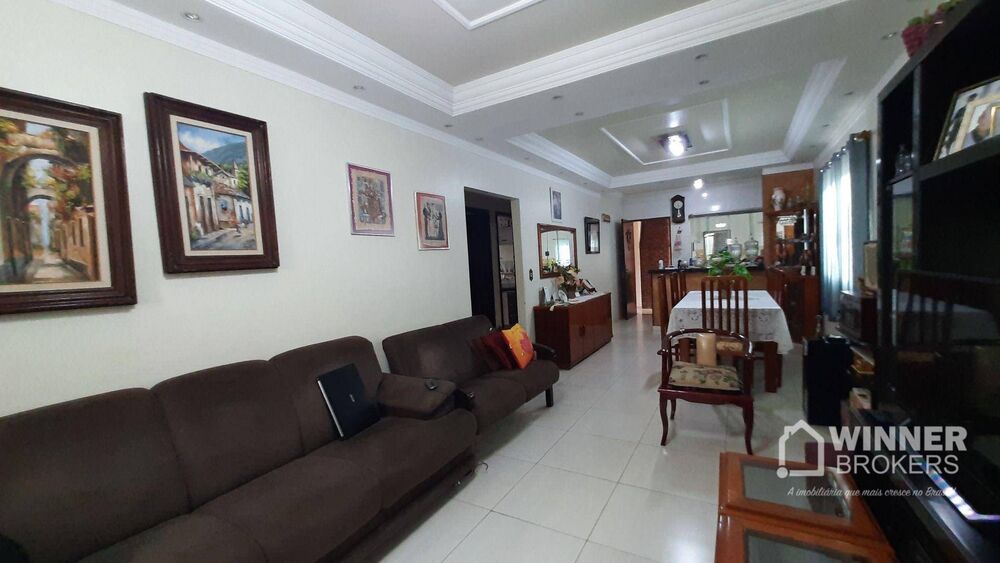 Casa à venda com 4 quartos, 167m² - Foto 3