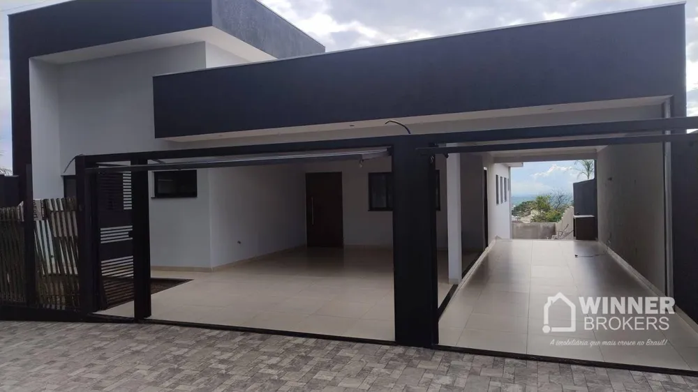 Casa, 4 quartos, 193 m² - Foto 1