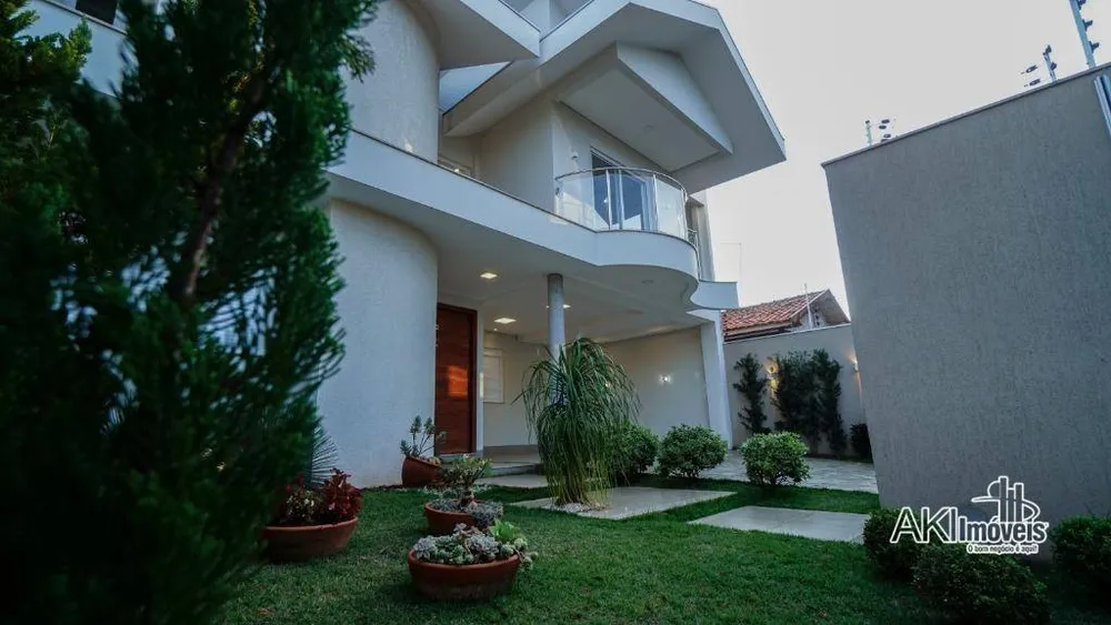 Sobrado, 3 quartos, 405 m² - Foto 3