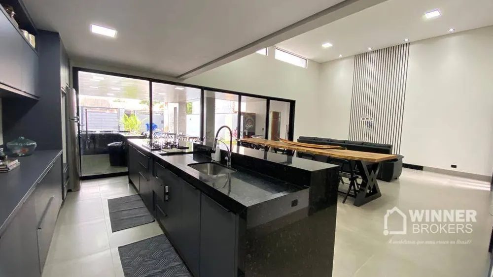 Casa, 3 quartos, 210 m² - Foto 6