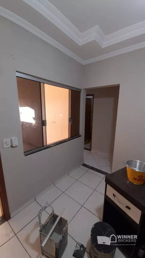 Casa à venda com 2 quartos, 64m² - Foto 4