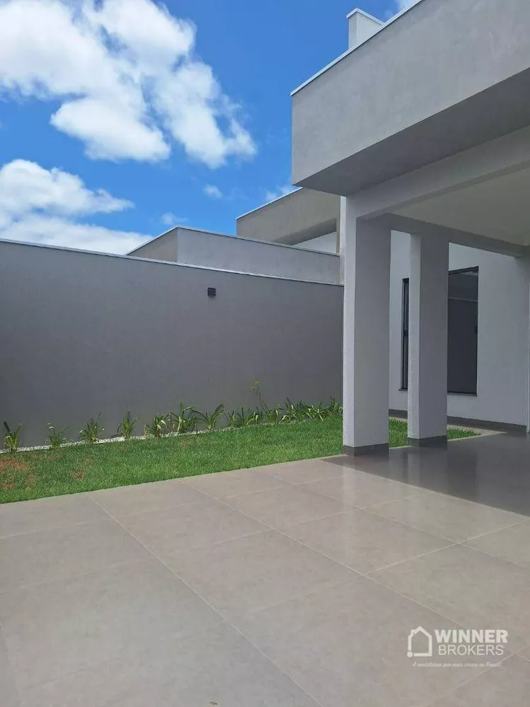 Casa à venda com 3 quartos, 80m² - Foto 1