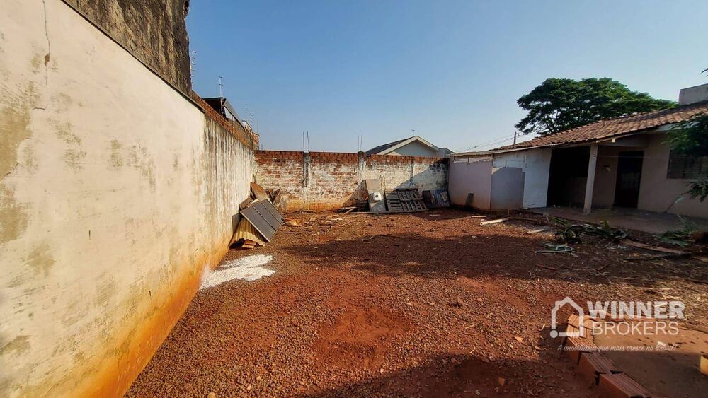 Casa à venda com 3 quartos, 300M2 - Foto 7