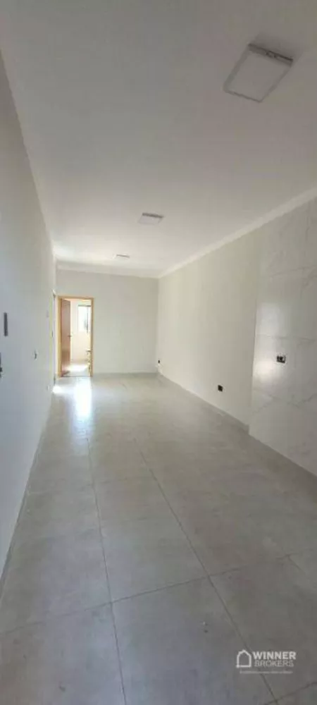 Casa à venda com 3 quartos, 71m² - Foto 3